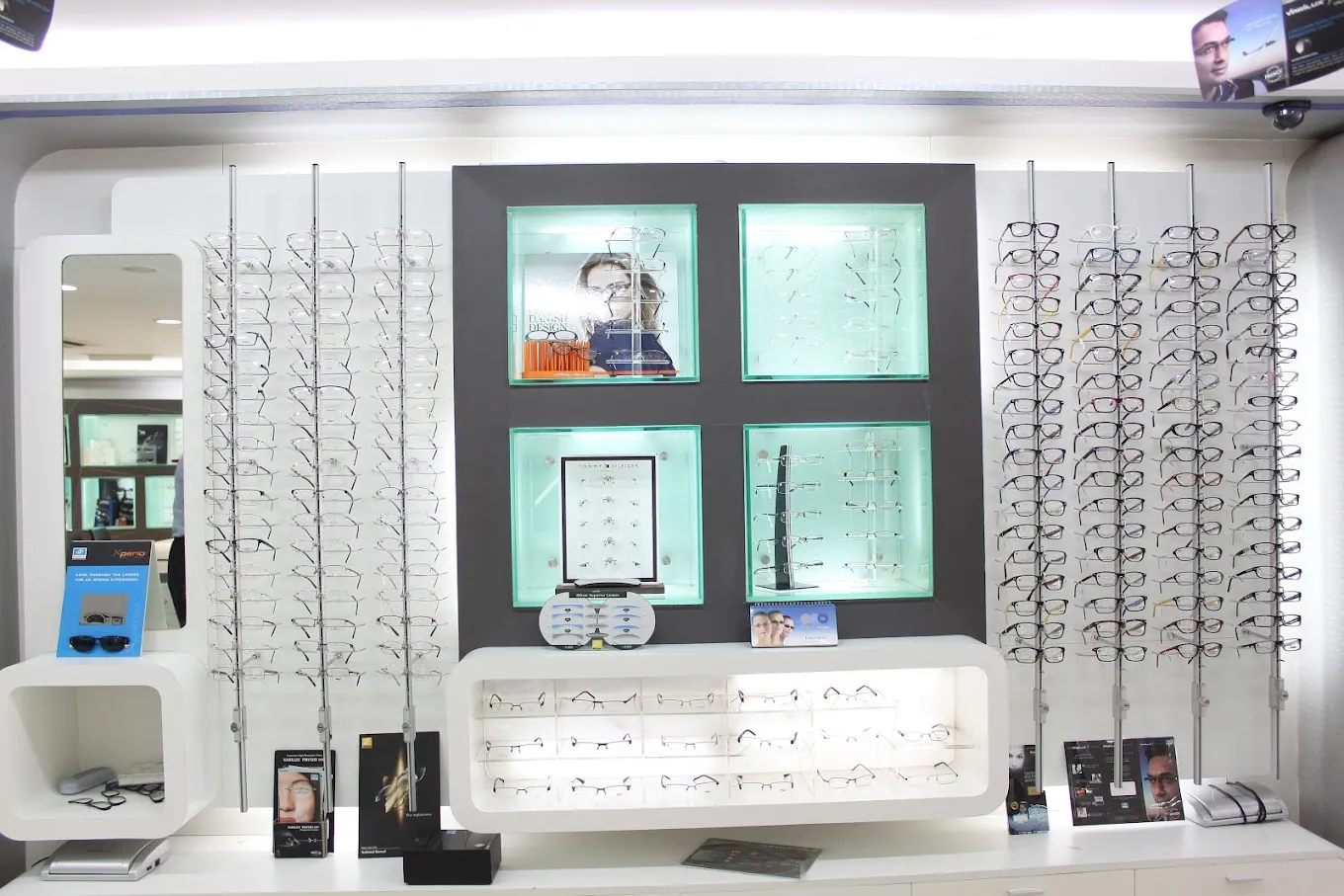 Turakhia Opticians